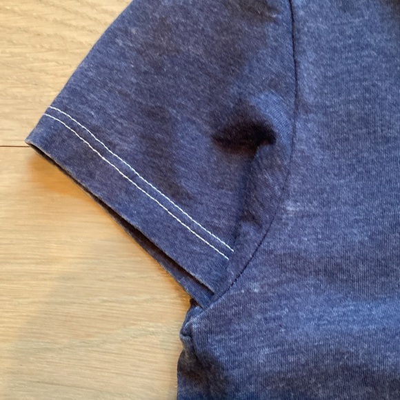 Disney Minnie Mouse Fitted Tee - Runs Small - Picture 4 of 5